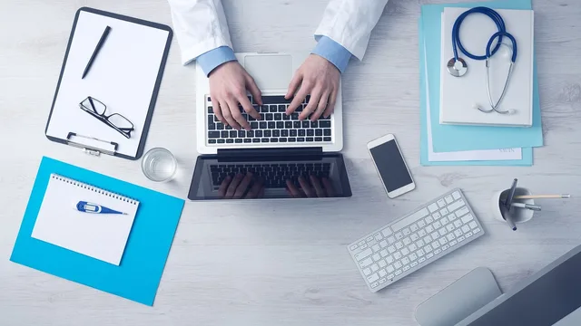 computer, business, typing, keyboard, laptop, doctor, medical care, desk, doctor, doctor, doctor, doctor, doctor. Cash flow for a chiropractic practice: the books an owner has to keep