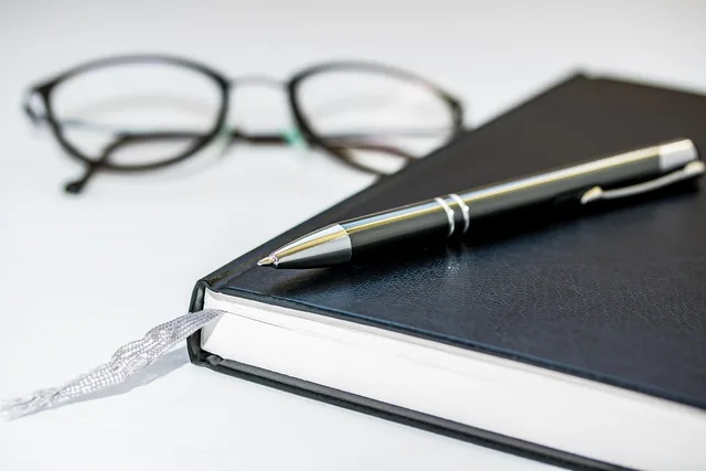agenda, ballpoint pen, appointment calendar, closed, the agenda of lying, ribbon bookmark, reading glasses, quitting time, done work, workplace, agenda, agenda, agenda, agenda, agenda. Checklist for chiropractic practice local SEO that holds up day to day
